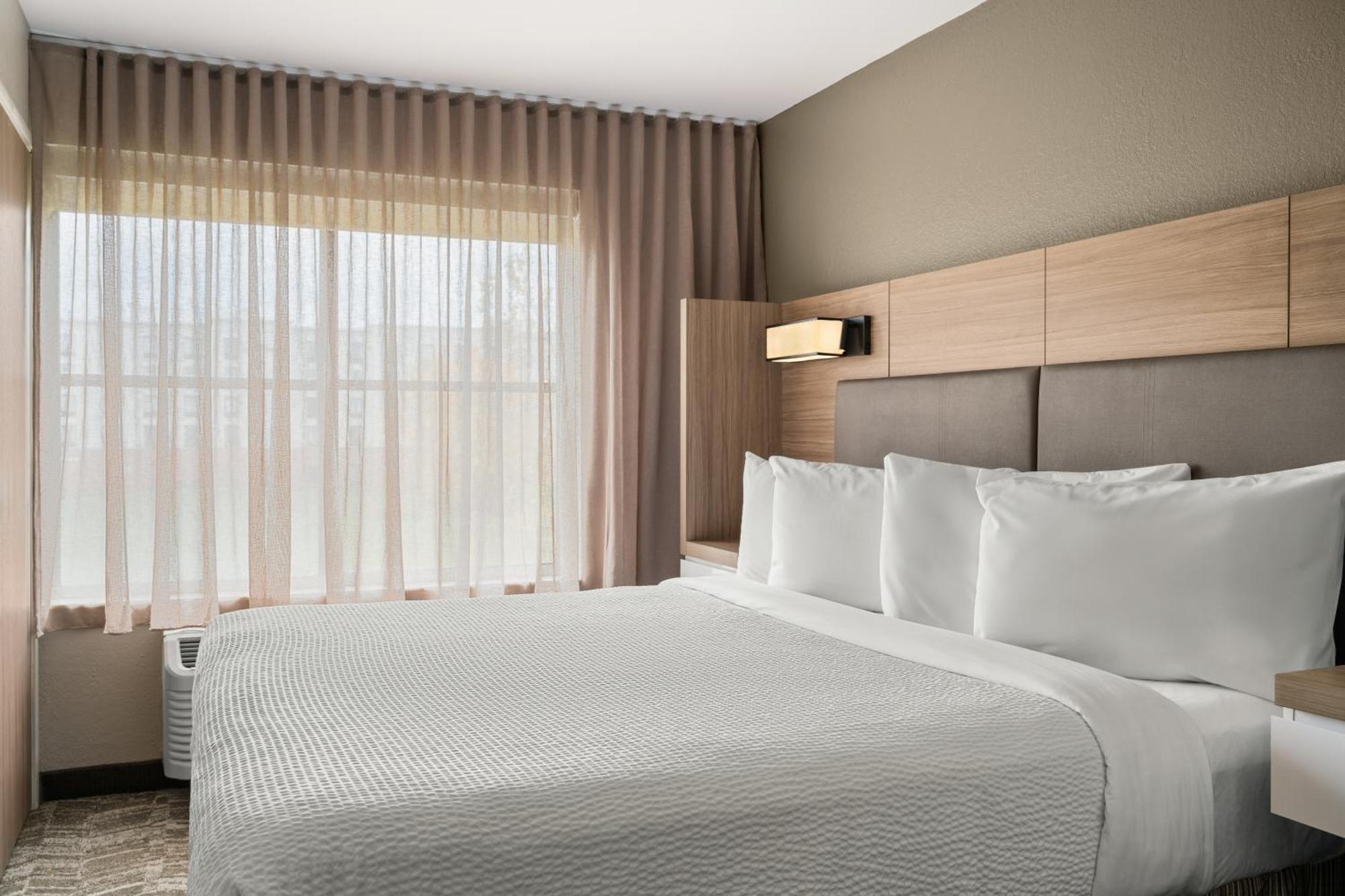 สปริงฮิลล์ สวีท ชิคาโกโบว์ลิงบรูค Hotel โบลิงโบรก ภายนอก รูปภาพ